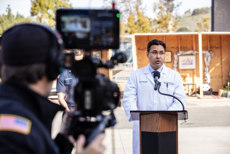 Image for the Tweet beginning: 🎄 Holiday Safety Starts at